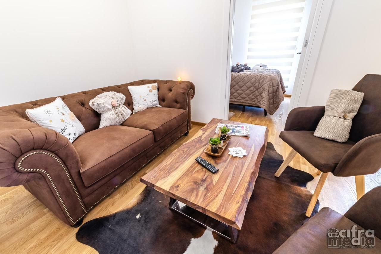 Apartmani Alexandar15 Novi Sad Exterior foto